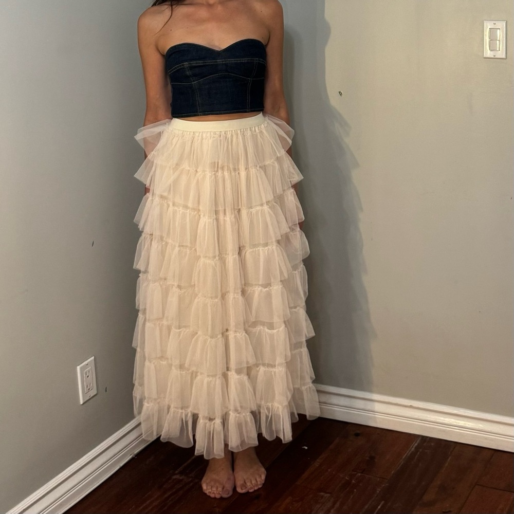 Elegant Cream Tiered Skirt